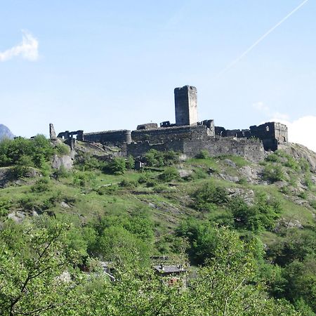 Hotel Castello Montjovet Zewnętrze zdjęcie