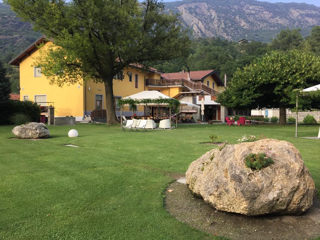 Hotel Castello Montjovet Zewnętrze zdjęcie