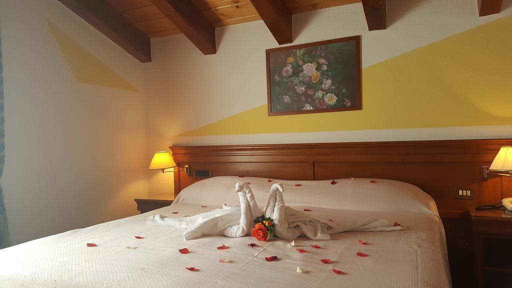 Hotel Castello Montjovet Zewnętrze zdjęcie
