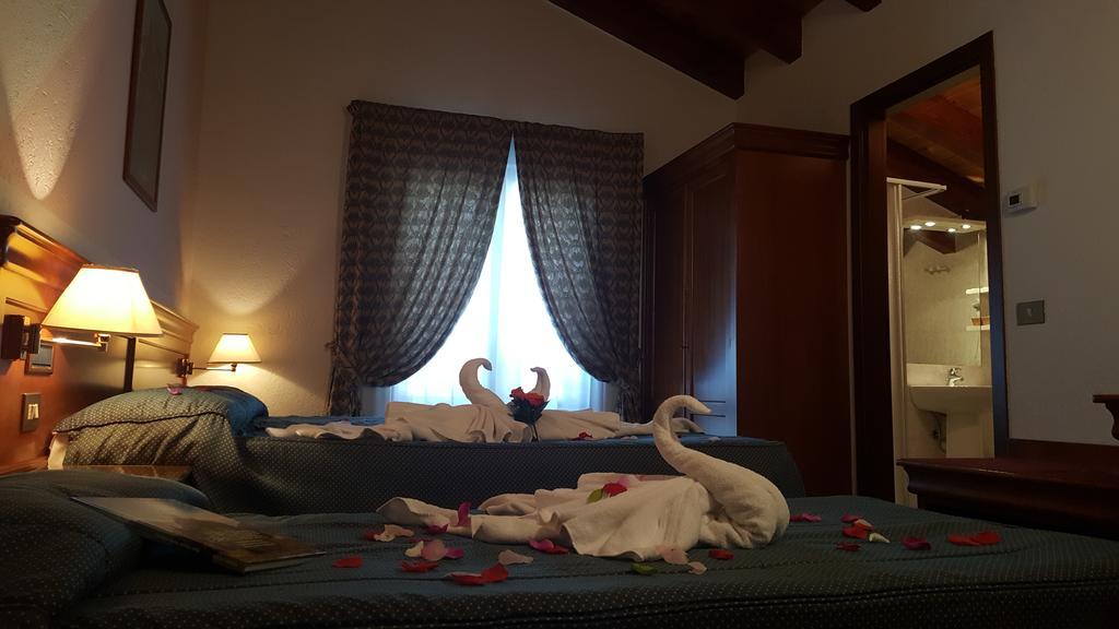 Hotel Castello Montjovet Zewnętrze zdjęcie