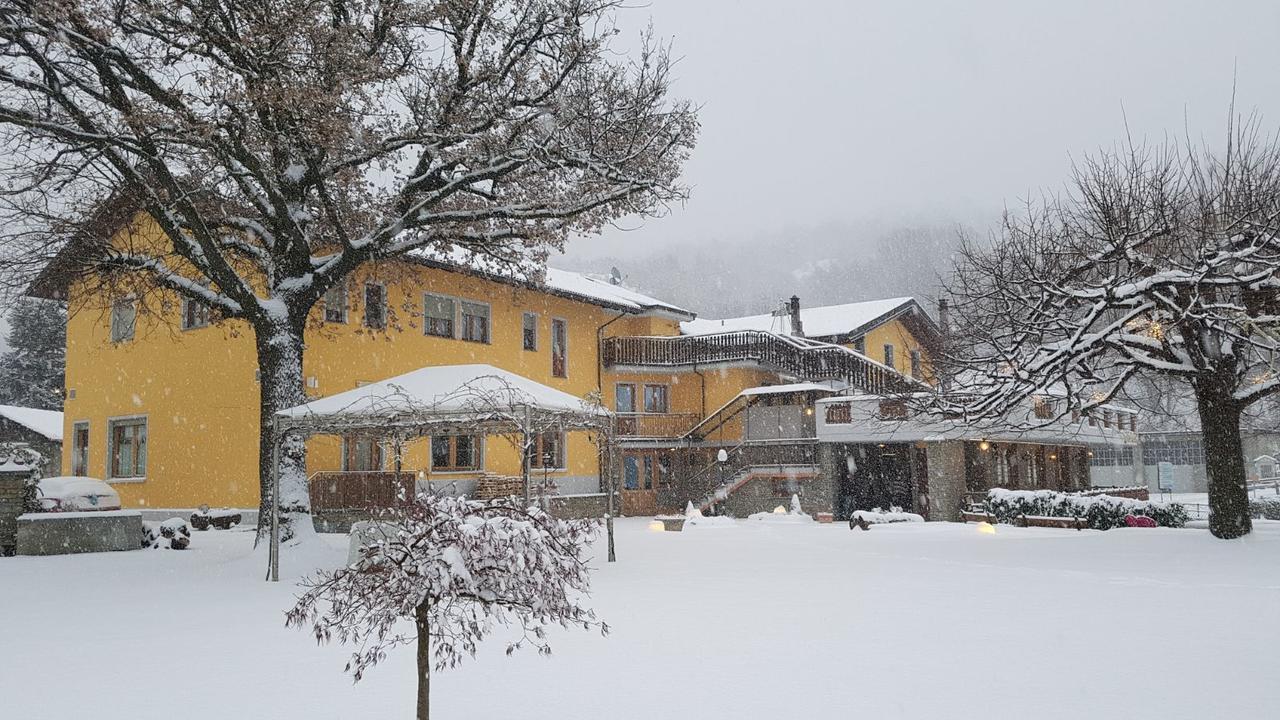Hotel Castello Montjovet Zewnętrze zdjęcie